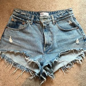 Zara Distressed High Rise Jean shorts